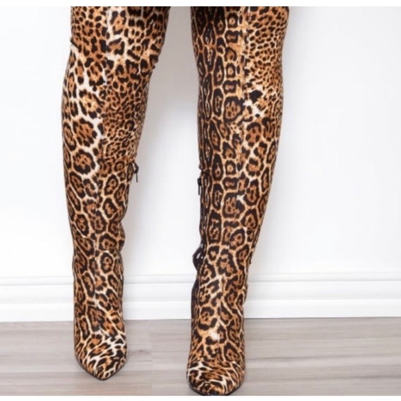 LEGEND! - Picture 3 of 9